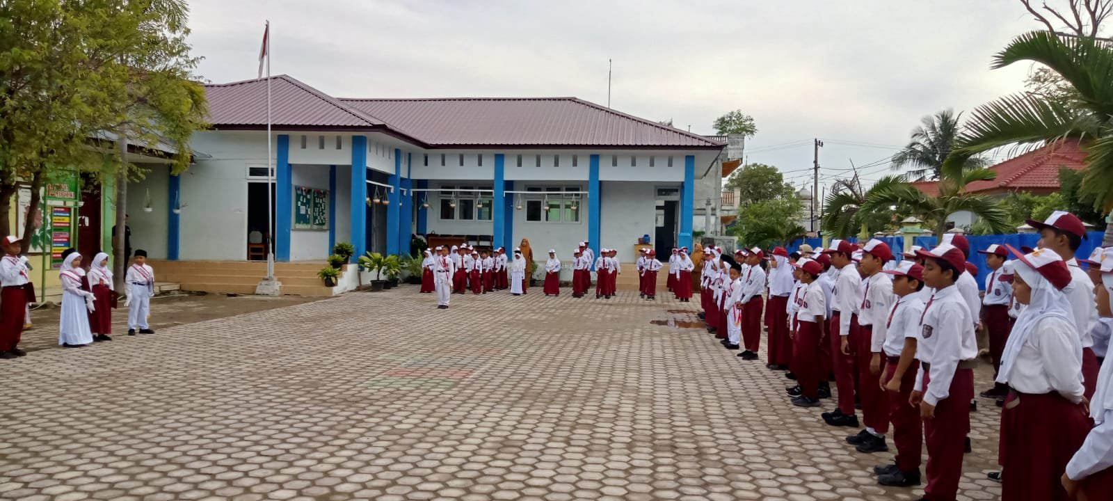 Upacara benderasdn61