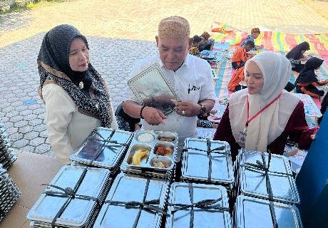 Makan Bergizi Gratis di SD Negeri 61 Banda Aceh